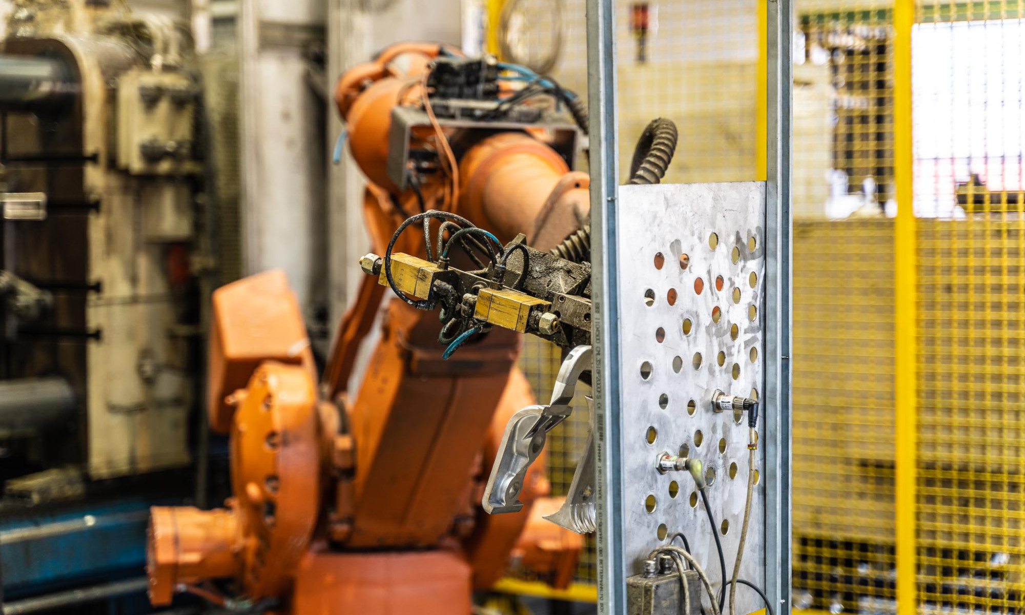 2023_02 - gieten-assambleren-coaten-engineering-spuitgieten Donk Industries_lopik69